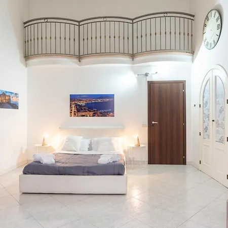 Pensionat Centro, Dm Neapel