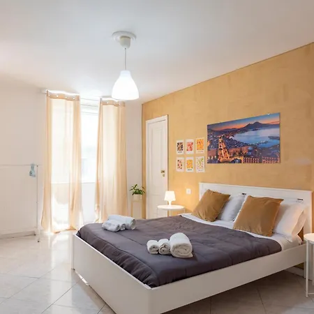 Centro, Dm 3* Nápoly