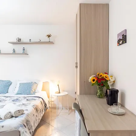 Centro, Dm בית הארחה