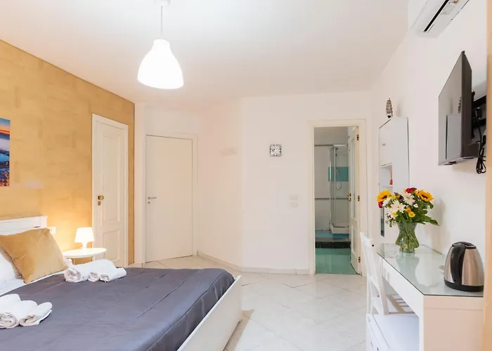 Centro, Dm Pensjonat Neapol