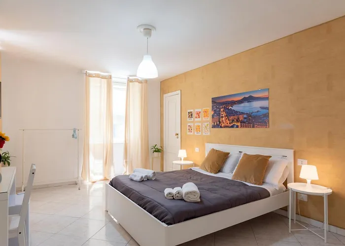 Centro, Dm 3* Neapol